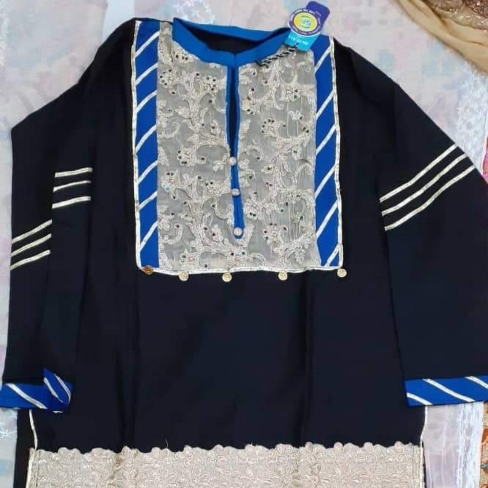 Pakistani kurti